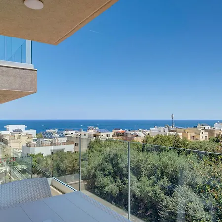 Beautiful 2br With Views Near Apartment Pembroke